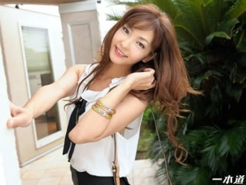 Em ghệ chân dài xoạc cực đã nami honda